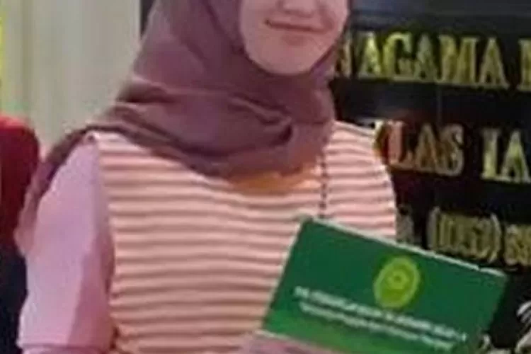 Wanita cantik viral (Tangkap Layar )