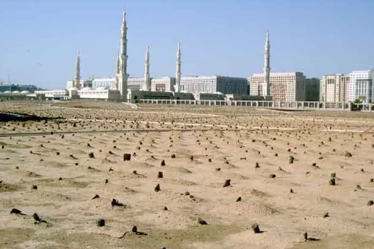 Pemakaman Baqi, diperuntukkan jemaah haji yang wafat di Madinah, Arab Saudi.