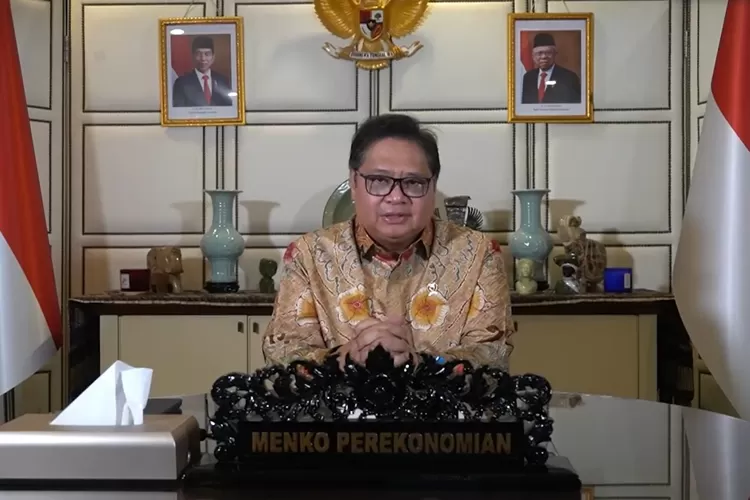 Menteri Koordinator Bidang Perekonomian Airlangga Hartarto yang hadir secara virtual dalam sesi Leaders Insight pada Festival Ekonomi Keuangan Digital Indonesia (FEKDI) 2022, Jumat (15/7/2022) (Kemenko Perekonomian)