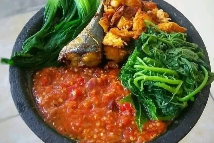 Resep Membuat Sambal Terasi Tomat Pedasnya Nendang Dan Maknyos Koran Saku