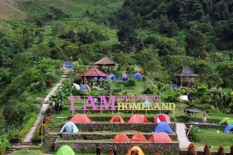 I'Ampelgading Homeland Bandungan, destinasi wisata di Kabupaten Semarang.  (Akun Twitter @JatengOpini)