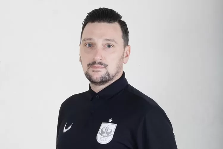Rory Grand, pelatih kiper baru yang didatangkan oleh PSIS Semarang. (PSIS)