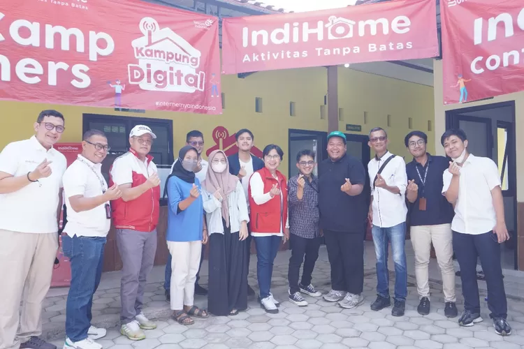 IndiHome  meluncurkan program Kampung Digital by IndiHome yang berlokasi di RW 12&nbsp; Kelurahan Banyuanyar, Kecamatan Banjarsari, Kota Surakarta. (Dok Indihome)