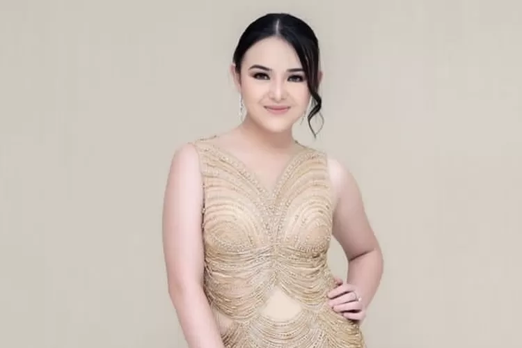 Amanda Manopo Blak-blakan Soal Tipe Cowok Idaman, Kok Kriterianya Cenderung Mirip Arya Saloka? (Gorajuara.com/dok : Instagram@mandaskatic.id_new)