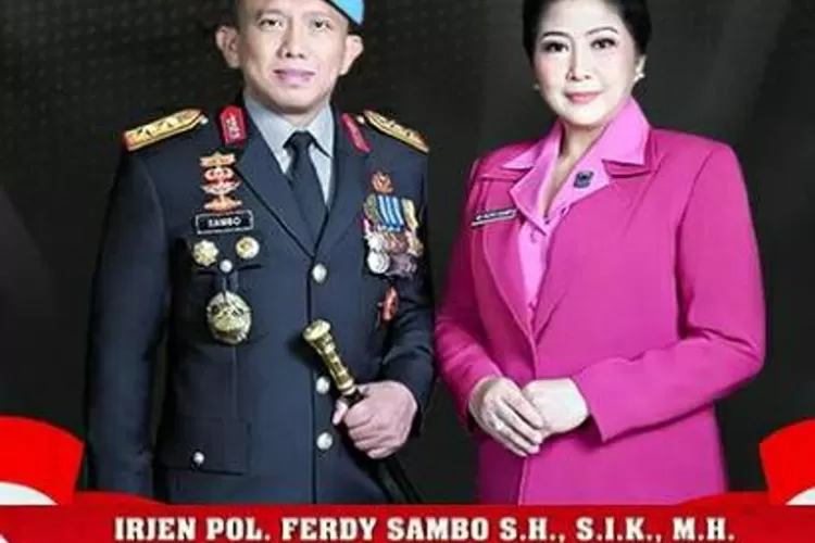 Ferdy Sambo dan Ibu Putri  (@divpropampolri)