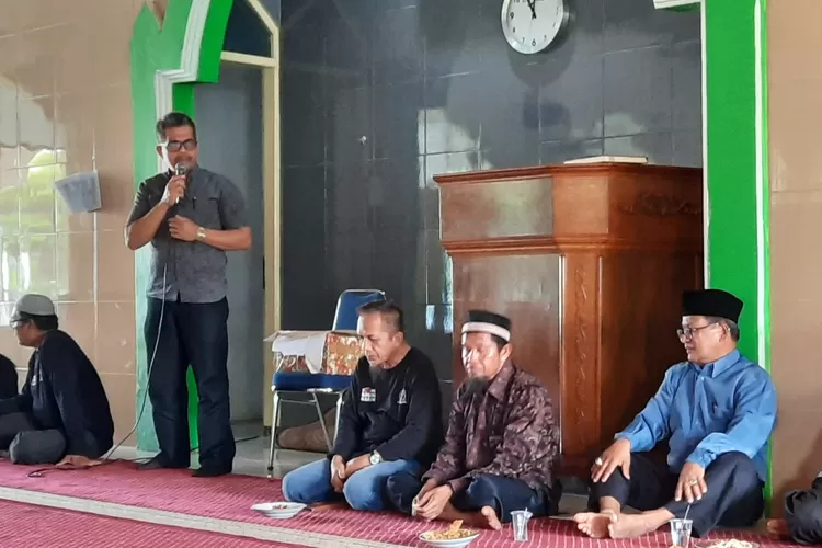 Rapat pemilihan LPM yang dihelat di Masjid Al Jadid Durian Tigo Batang, Sabtu, 6 Agustus 2022.