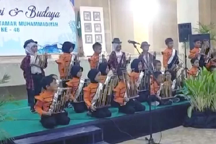 Salah satu penampil pada acara gelar Seni dan Budaya yang diselenggarakan PDM Muhammadiyah Bantul menyongsong Muktamar Muhammadiyah dan Aisyiyah. (PDM Muhammadiyah Bantul)