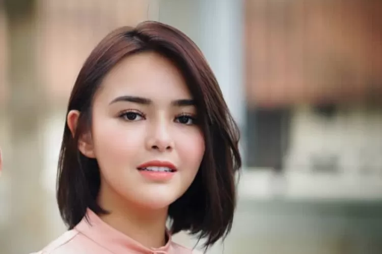 Amanda Manopo sebut akan cabut dari Ikatan Cinta jika Arya Saloka kembali. (Gorajuara.com/dok : Instagram/@amandamanopo)