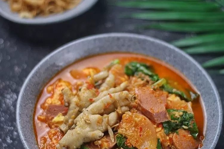Seblak salah kuliner masakan pedas di Bandung (Instagram / dapurricasiomahbali)
