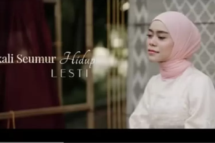 Pelantun lagu Sekali Seumur Hidup, Lesti Kejora (Youtube 3D Enterteinment)