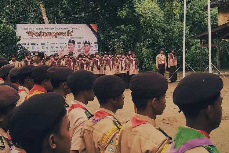 Ilustrasi hari pramuka - Setiap Tanggal Berapa Peringatan Hari Pramuka 2022? Simak Sejarah Kepanduan Dunia atau Pramuka. (Pexels/Akhmad Rama Saputra.)