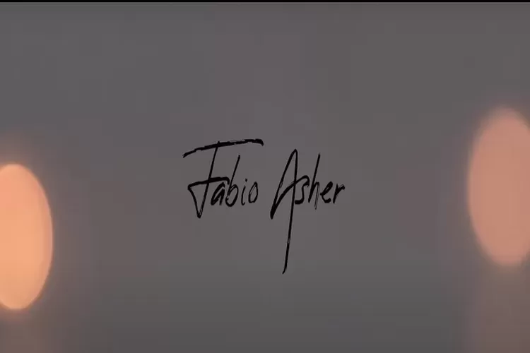Lirik Lagu Hati Lain di Hatimu Dinyanyikan Fabio Asher, Biar Aku Yang Mengalah Aku Saja Yang Terluka Rilis 8 Agustus 2022 (Tangkapan Layar Akun Youtube Fabio Asher)
