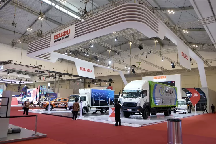 Isuzu dukung regulasi pemerintah dengan meningkatkan produk dan pelayanan (dok.Isuzu)
