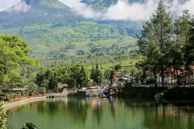 Keindahan dan ketenangan di sekitar Telaga Bedakah Wonosobo. D (Akun Instagram @anggiipras)