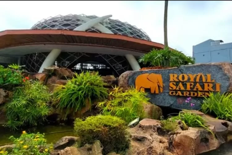 Royal Safari Garden, tempt wisata yang cocok untuk semua kalangan. (YouTube Friska Yeni )