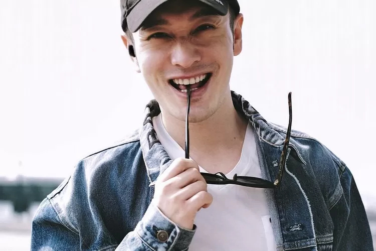 Dirumorkan Memiliki Anak di Luar Nikah, Mantan Suami Angela Baby, Huang Xiaoming Tunjuk Pengacara (Gorajuara.com/Instagram @huangxiaoming_official)