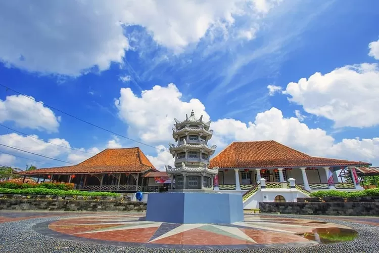 Rekomendasi destinasi wisata sejarah di Palembang, salah satunya Kampung Kapitan. (Akun Instagram @palembanginfo)