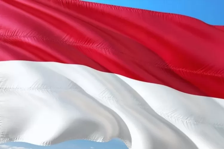 Lirik Lagu 'Indonesia Raya' Yang Sering Dinyanyikan Saat Pengibaran Merah Putih (Jorono via Pixabay)