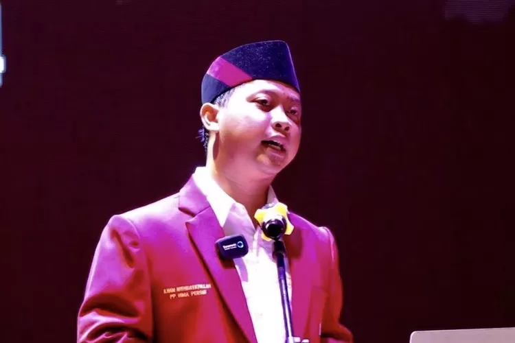 Ketua Umum PP Hima PERSIS Ilham Nurhidayatullah menolak keras kebijakan Pemerintah yang akan menaikkan harga bahan BBM Pertalite - Foto: Henry Lukmanul Hakim