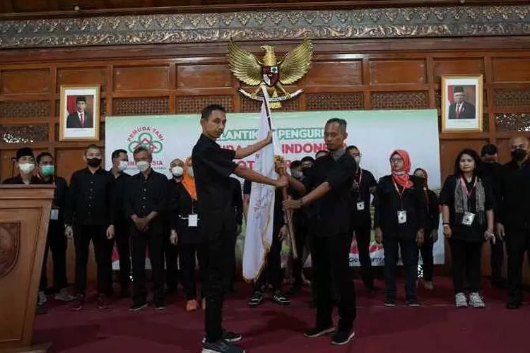 Pelantikan pengurus DPC Pemuda Tani Indonesia Kota Solo (Endang Kusumastuti)