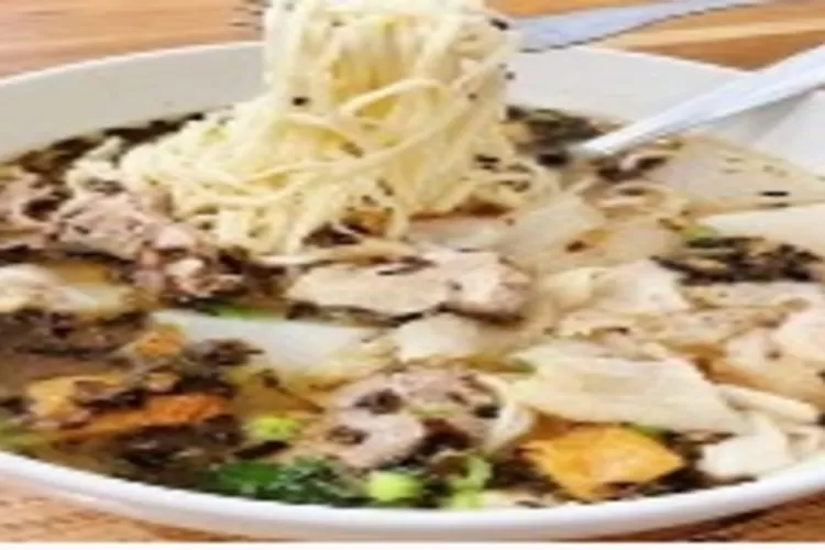 Soto mie, salah satu rekomendasi wisata kuliner saat berada di Bogor. (Akun Instagram @sotomieagihbogor)