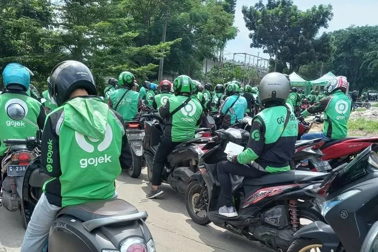 Tarif Ojol Naik Mulai 29 Agustus, Segini Rinciannya - Harian Haluan