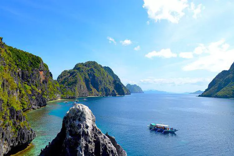 Dijadikan tempat wisata, Pulau-Pulau Ini Yang Paling Cantik se ASEAN, Indonesia Termasuk? (pixabay)