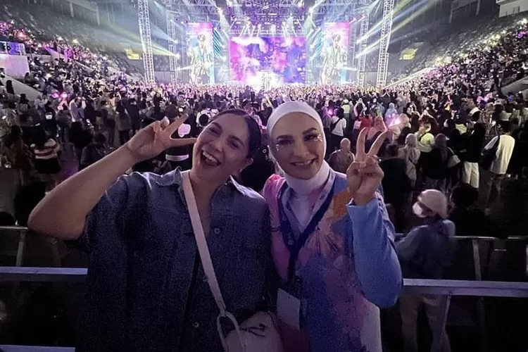 Mendadak Nonton Konser Astro, Begini Reaksi Nagita Slavina (Gorajuara.com/Instagram @raffinagita1717)