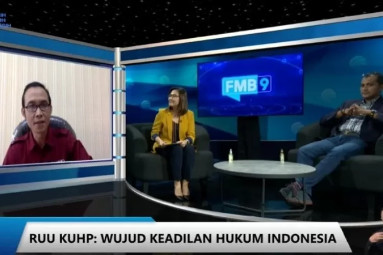 Diskusi  online bertema &ldquo;RUU KUHP: Wujud Keadilan Hukum Indonesia&rdquo; yang digelar  Forum Merdeka Barat 9 (FMB9), Senin (29/8/22). 