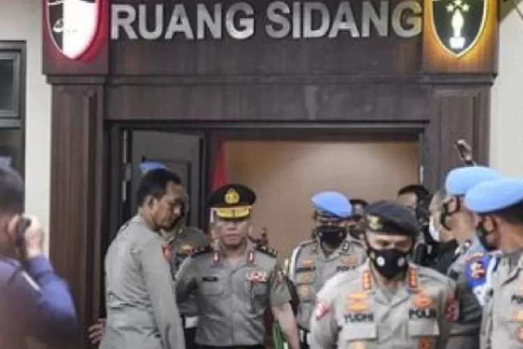 Kepolisian Republik Indonesia (Polri) menggelar Sidang Komisi Kode Etik Polri (KKEP) terhadap Kompol Baiquni Wibowo pada Jumat, 2 September 2022. (Pikiran rakyat.com)
