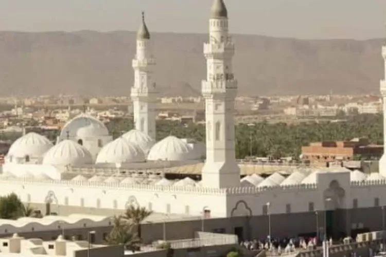 Kenali Masjid Quba Madinah, Masjid Pertama Yang Dibangun Nabi Muhammas ...