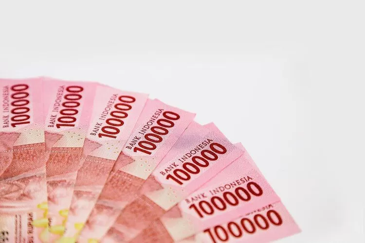 Ilustrasi BLT BBM (Freepik)