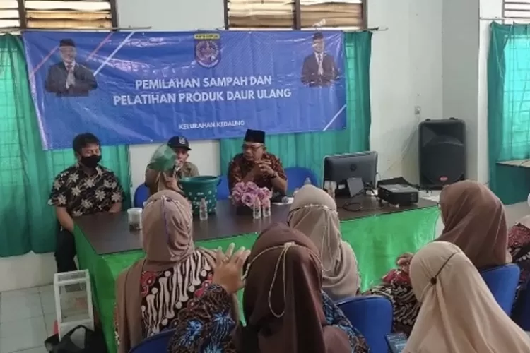 Acara Sosialisasi Pengurangan Sampah Oleh DLHK
