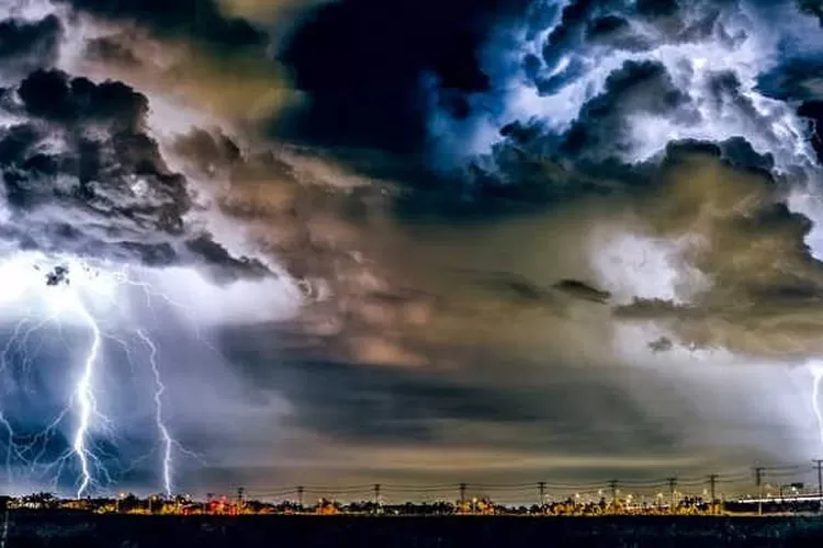 BMKG Keluarkan Peringatan Dini Cuaca Ekstrem di 23 Wilayah Indonesia Sabtu 15 Oktober 20222 (Pixaby)