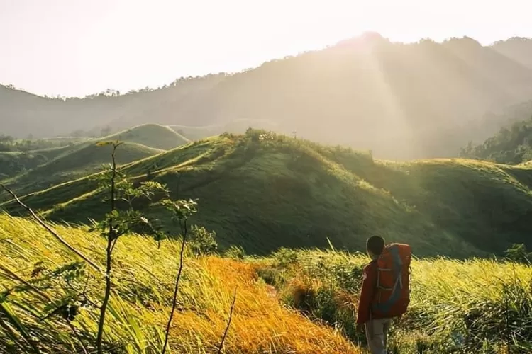 Rekomendasi Destinasi Wisata Alam dengan Spot Sunrise Terindah di Kalimantan (Instagram @pesona.kalimantan)