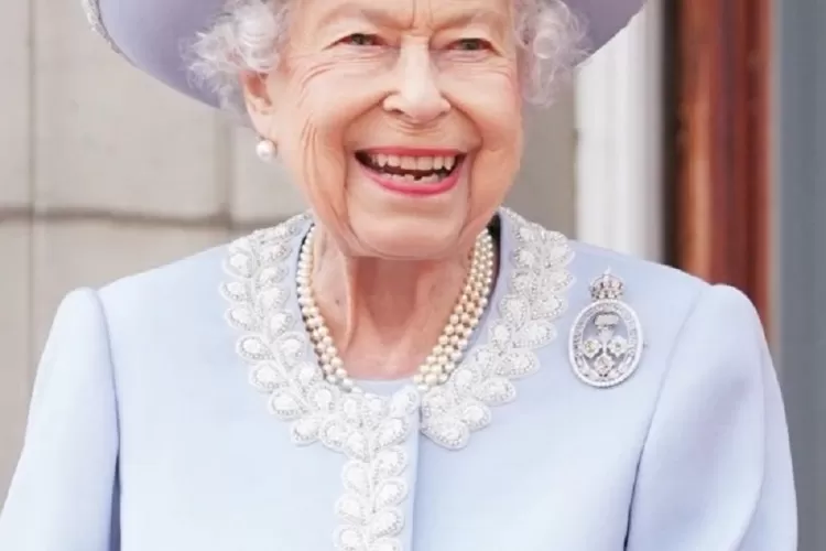 Lebih Berharga Ketimbang Emas, Ini Barang Bekas Ratu Elizabeth II Dijual Rp178 Juta Viral di Sosmed (instagram.com/theroyalfamily)