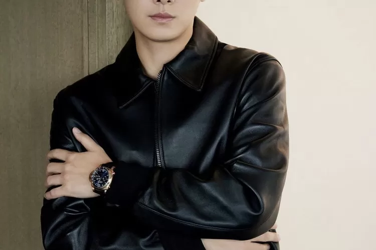 Profil Aktor China Li Yi Feng yang Ditangkap Karena Kasus Prostitusi Illegal (Gorajuara.com/dok: Instgram @evanyifenglee)