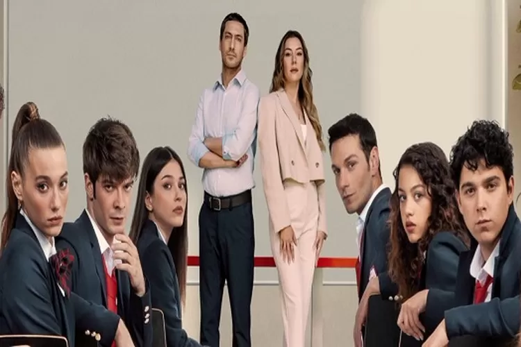 Ringkasan Drama Turki 'Duy Beni' Episode 3 dan 4 (Akun Twitter @diziduybeni)