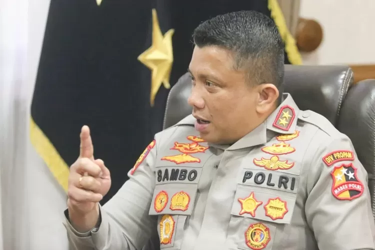 (Dalam foto Irjen Ferdy Sambo). Bripka RR beri kesaksian yang mengejutkan publik karena membongkar skenario Ferdy Sambo  (Istimewa)