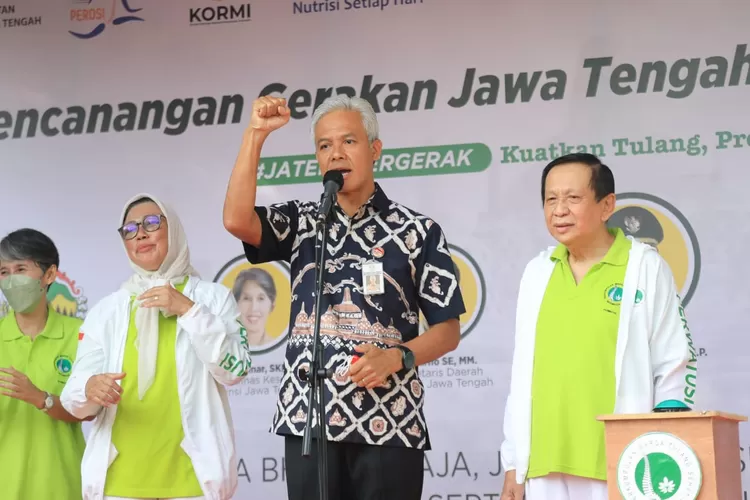 Gubernur Jawa Tengah Ganjar Pranowo saat menghadiri acara Gerakan Melawan Osteoporosis. (Pemprov Jateng)