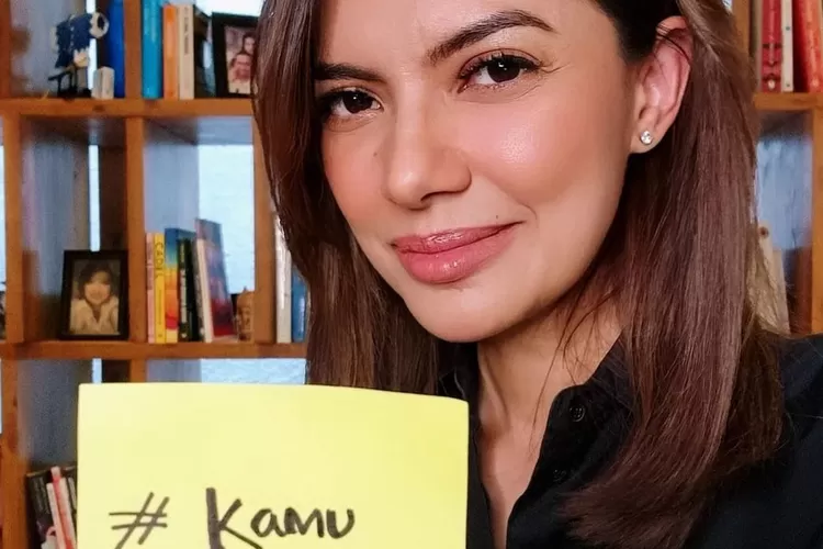 Istri Polisi Serang Najwa Shihab di Sosial Media: tetep harus terlihat gembel (najwashihab/ IG)