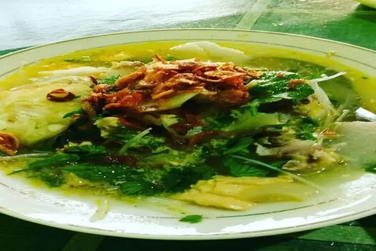 Kuin Abdhu SQ (Soto Banjar), salah satu destinasi wisata kuliner paling hits di Balikpapan. (Akun Instagram @soto.kuin.abdhu.beller)