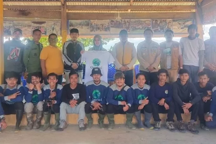 Tim Survei Keanekaragaman Hayati di Wilayah Adat Hono (ft. BBKSDA Sulsel dan FFI) (Dok. Klikanggaran)