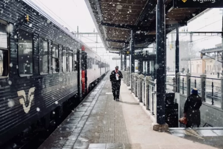 Ilustrasi stasiun kereta api (Johann via Pexels)