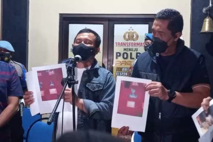 Kapolda Jateng Irjen Pol Ahmad Lutfi memaparkan penyebab ledakan di Aspol Grogol Indah, Solo Baru, Sukoharjo  (Foto : dok BeritaSatu)