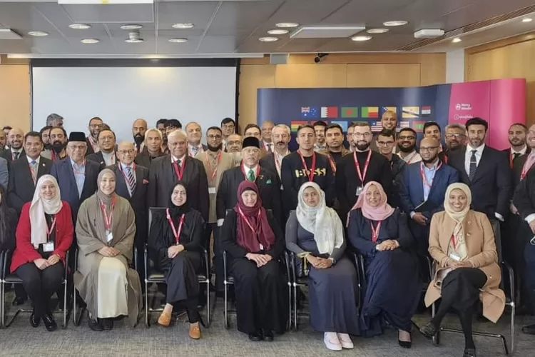 Sekjen World Zakat and Waqf Forum (WZWF) Prof (HC) Dr Zainulbahar Noor, M.Ec RI membuka konferensi internasional WZWF 2022 dengan tema 