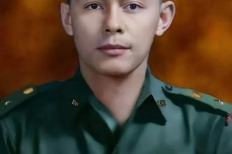 Potret Kapten Anumerta Pierre Tendean Pahlawan Revolusi korban penghianatanan G30S/PKI (Wikipedia )