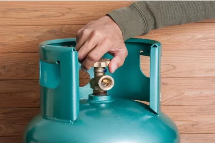Ilustrasi. Inilah sejumlah tips mengatasi regulator tabung gas mendesis. 