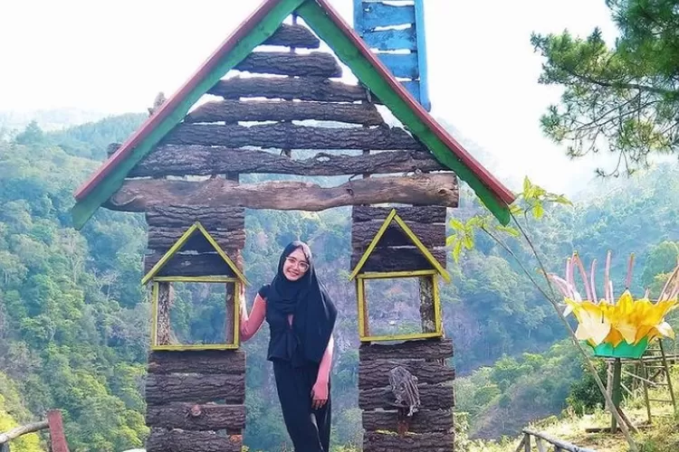Coban Parang Tejo, destinasi wisata alam di Malang Jawa Timur. (Instagram @elbellajeane10)