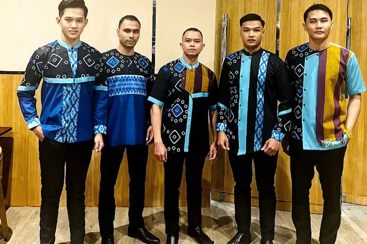 Batik Rongkong Motif Bua Kalebu Tampil di Fashion Show Bertema The Elegance of Batik Sulawesi (Dok. LHR)